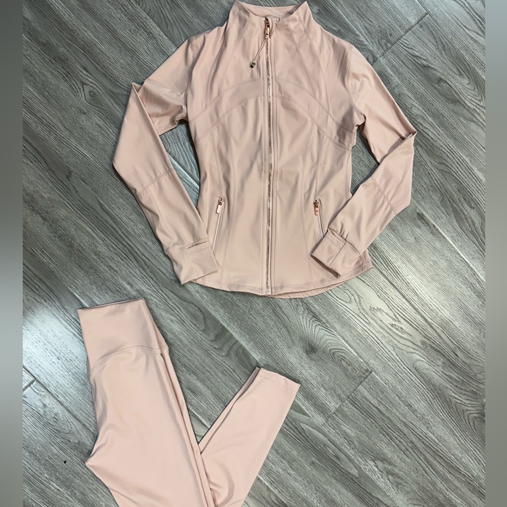 Lululemon Athletica Blush Pink Leggings and Jacket Set